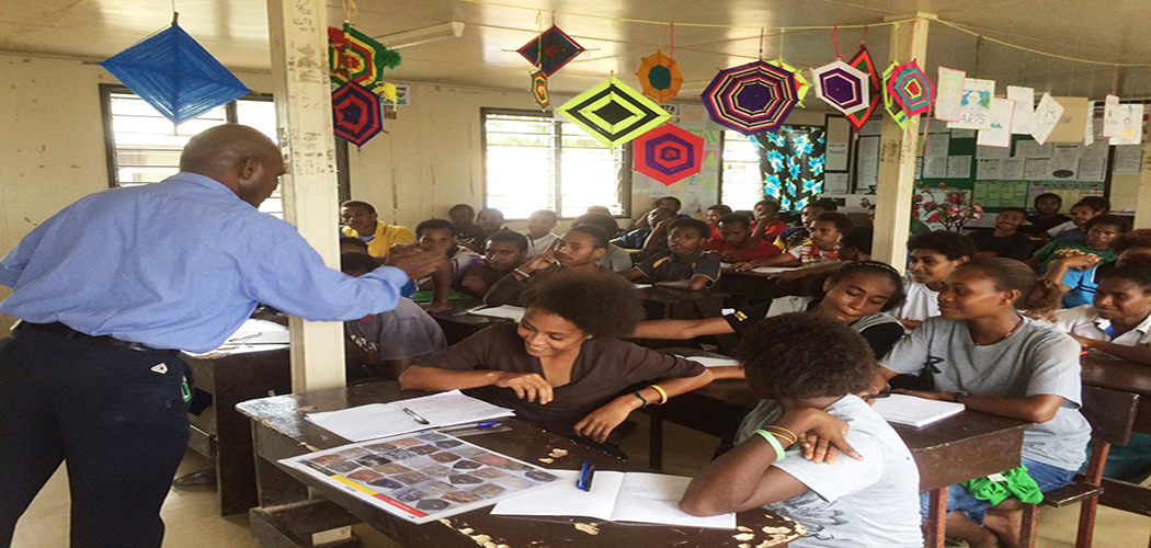 ExxonMobil PNG takes Science Ambassador Program to Western Province